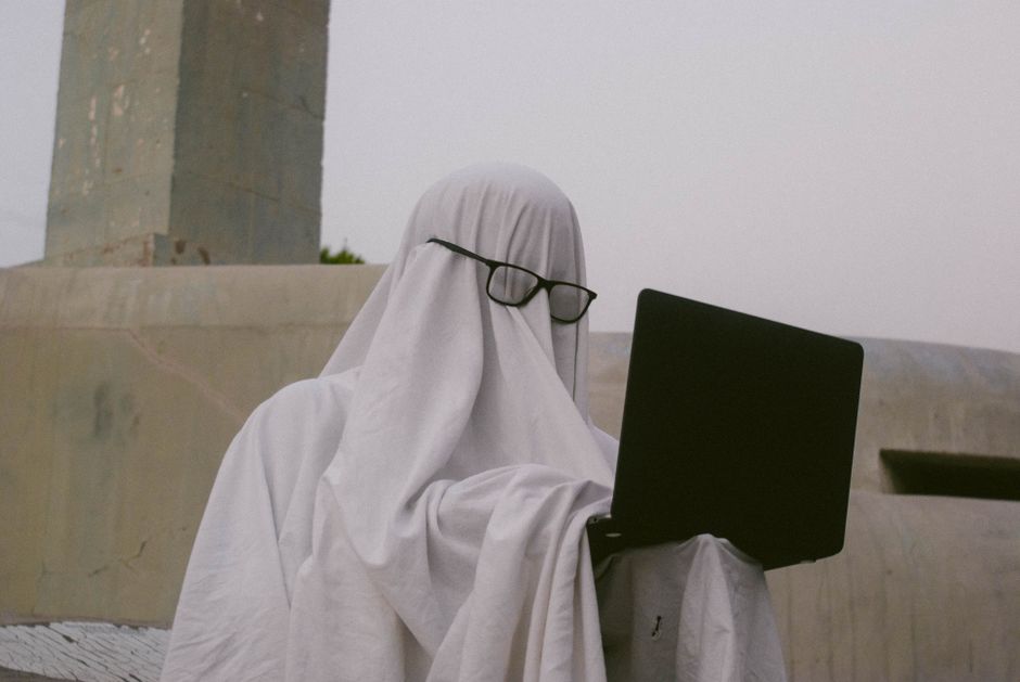 Faith in the Digital Age: Balancing Technology and Spiritual Growth