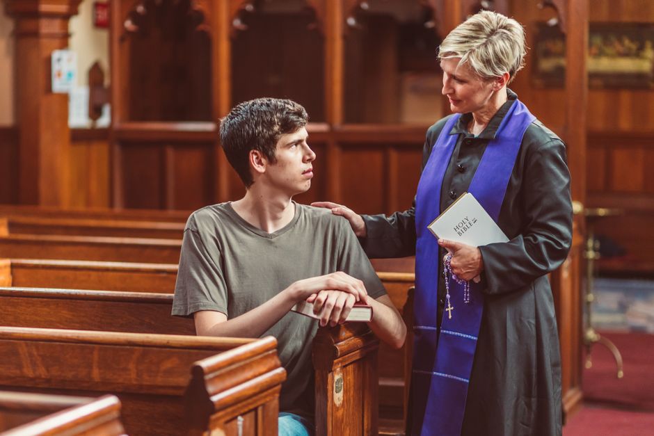 Why Young Adults Are Leaving Religion: Key Reasons Behind the Rise of the Unchurched Generation